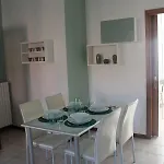Apartament Indesenzano